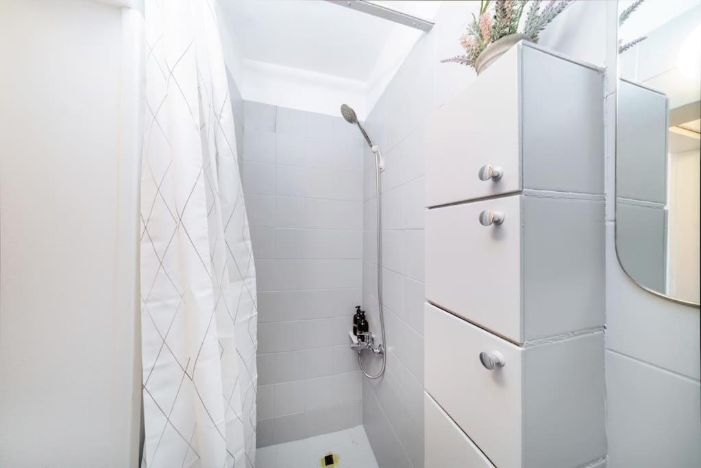 Apartamento Scadarlija Vintage Old Town Renovated Belgrado Exterior foto